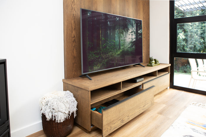 <p><em>Simply Divine Carpentry</em></p>
