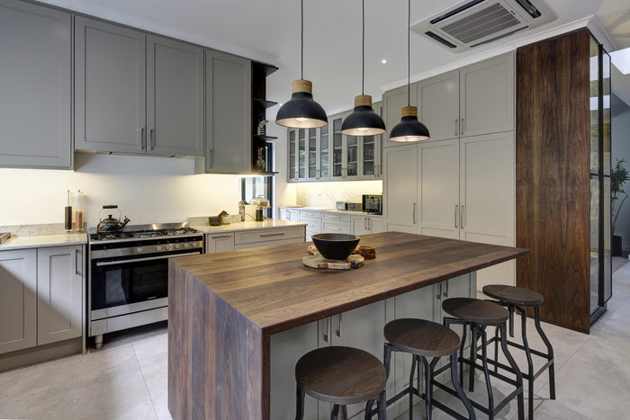 <p>Simply Divine Carpentry</p>